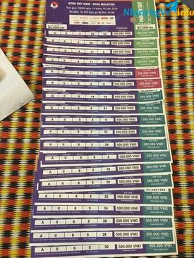 Ảnh Bán vé bóng đá trận VN-Malai giá rẻ