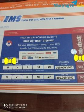 Ảnh 1 Cặp vé 300k 2,4 củ sắn, 1 cặp 400k 3,2 củ khoai trận UAE khu vực Ngã Tư Vọng