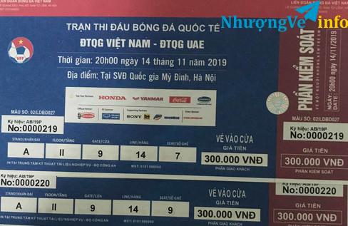 Ảnh Bán cặp vé trận Việt Nam - UAE khán đài A