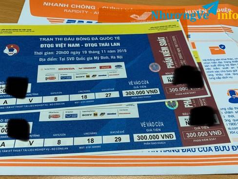 Ảnh Cặp 300 khán đài A, bay nhanh 3M