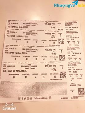 Ảnh Bán vé bóng đá tầng 2 cửa 3 vé vip siêu đẹp đi biếu xếp