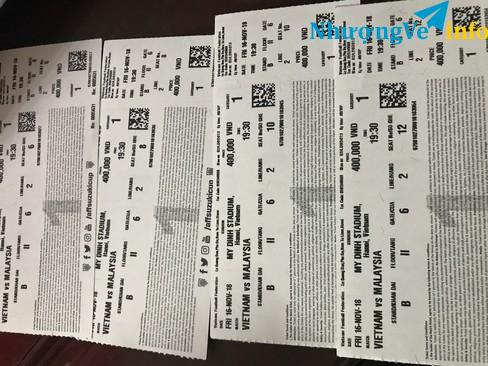 Ảnh Cần bán 8 cặp vé  vị trí trung tâm, sát Sân khán B