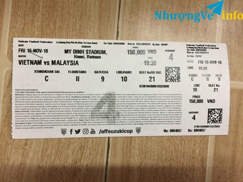 Ảnh Bán vé bóng đá