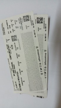 Ảnh Hot Hot...Vé Xem trận Việt Nam - Malaysia tại Mỹ Đình