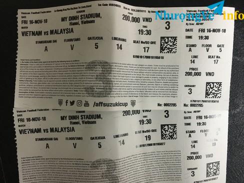 Ảnh Có 2 cặp vé khán đài B