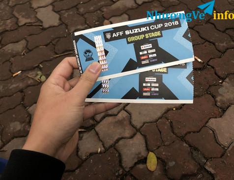 Ảnh Bán vé trận Việt Nam-Campuchia