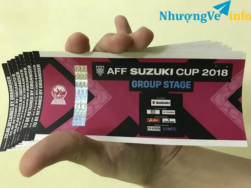 Ảnh Ai chưa mua được vé bình tĩnh chờ sát ngày bóng lăn.