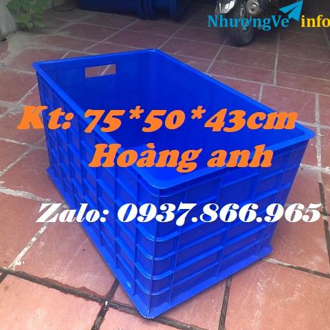 Ảnh Sóng nhựa bít 5 bánh xe, sóng nhựa đựng hàng, thùng nhựa( kt: 78*50*43cm)