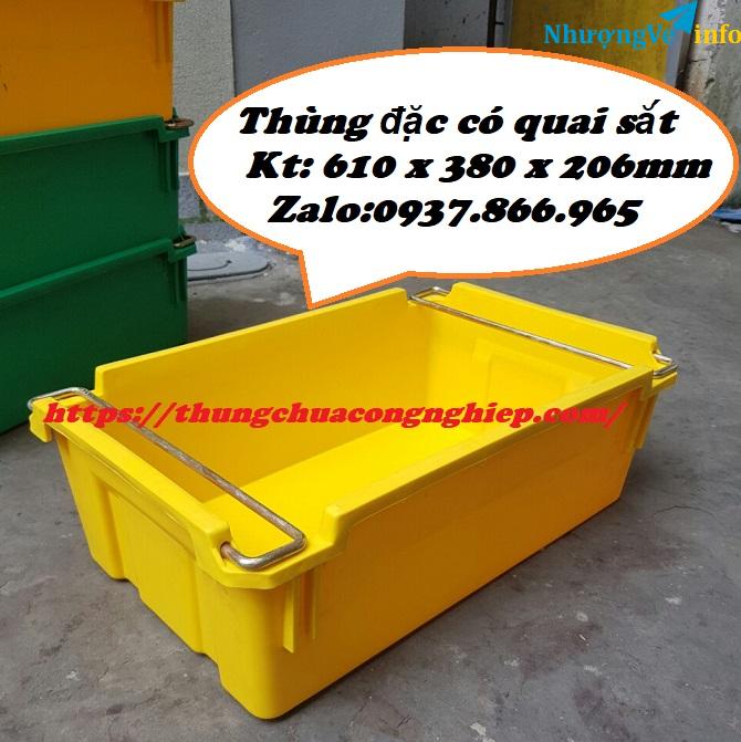 Ảnh ThuÌng nhưÌ£a nguyên sinh coÌ quai săÌt taÌ£i Long Biên , giaÌ thuÌng nhưÌ£a, khay nhưÌ£a giaÌ reÌ