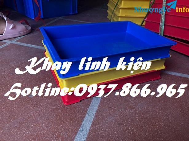 Ảnh Khay chia linh kiêÌ£n trong nhaÌ maÌy, khay phuÌ£ kiêÌ£n, khay đưÌ£ng ôÌc trong dây chuyêÌn