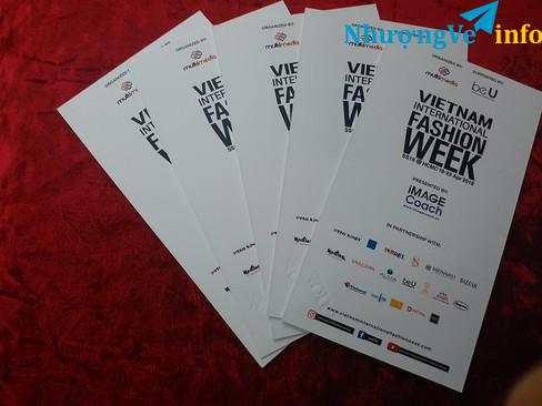 Ảnh NHƯỢNG LẠI VÉ THAM DỰ VIETNAM INTERNATIONAL FASHION WEEK 2018 GIÁ RẼ